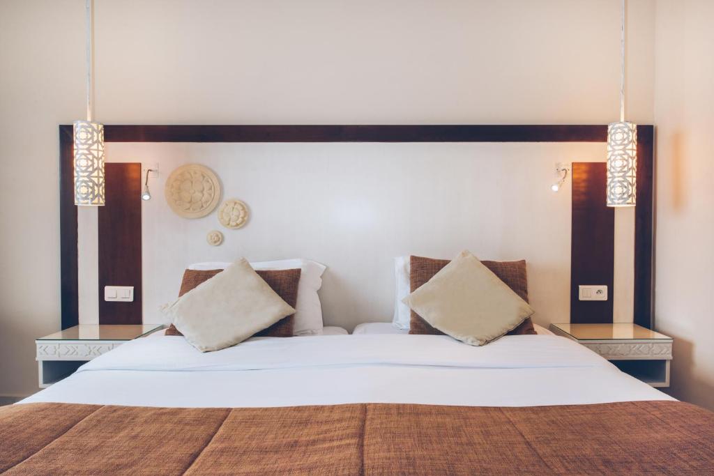 Double Room 2