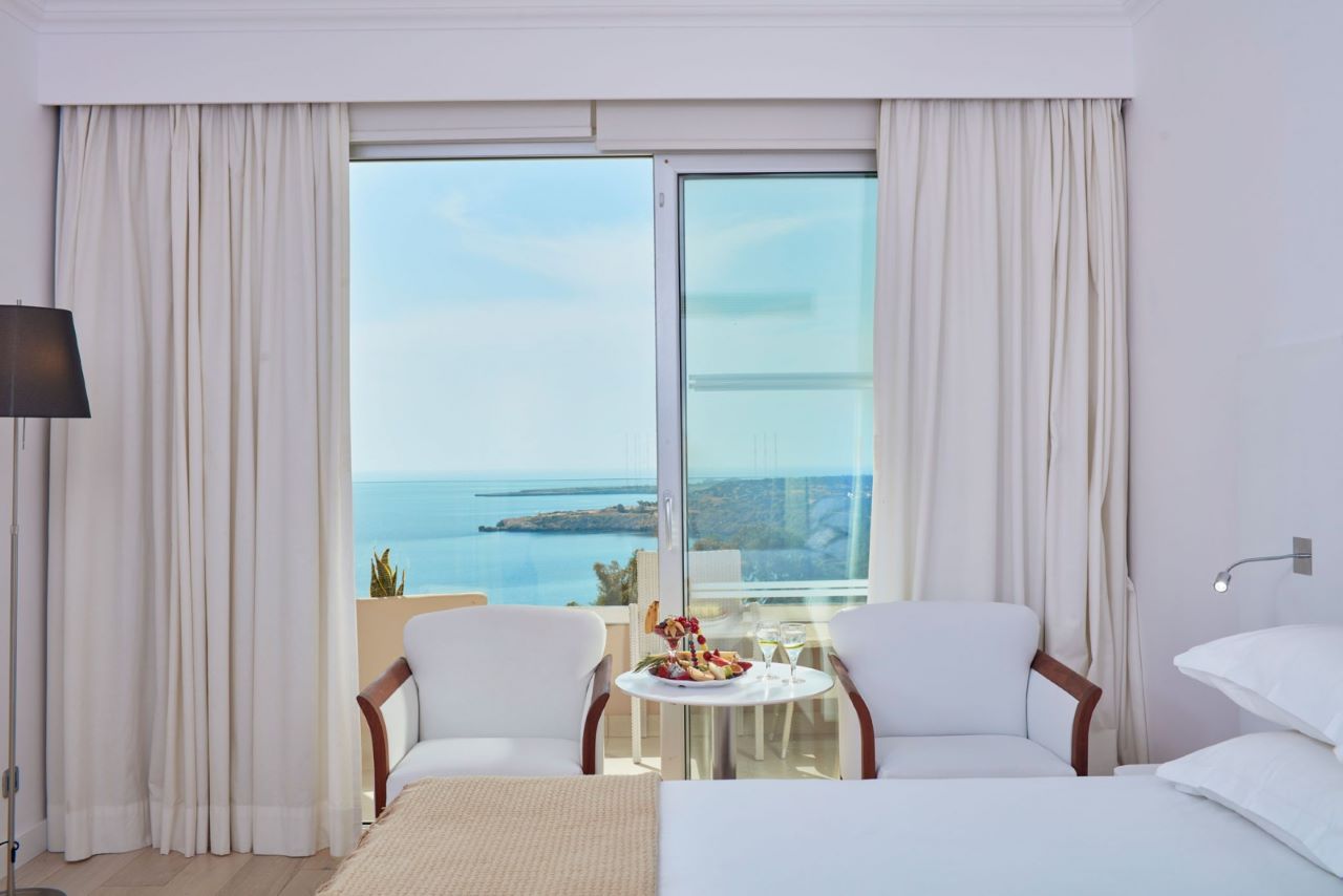 Twin Sea View 3