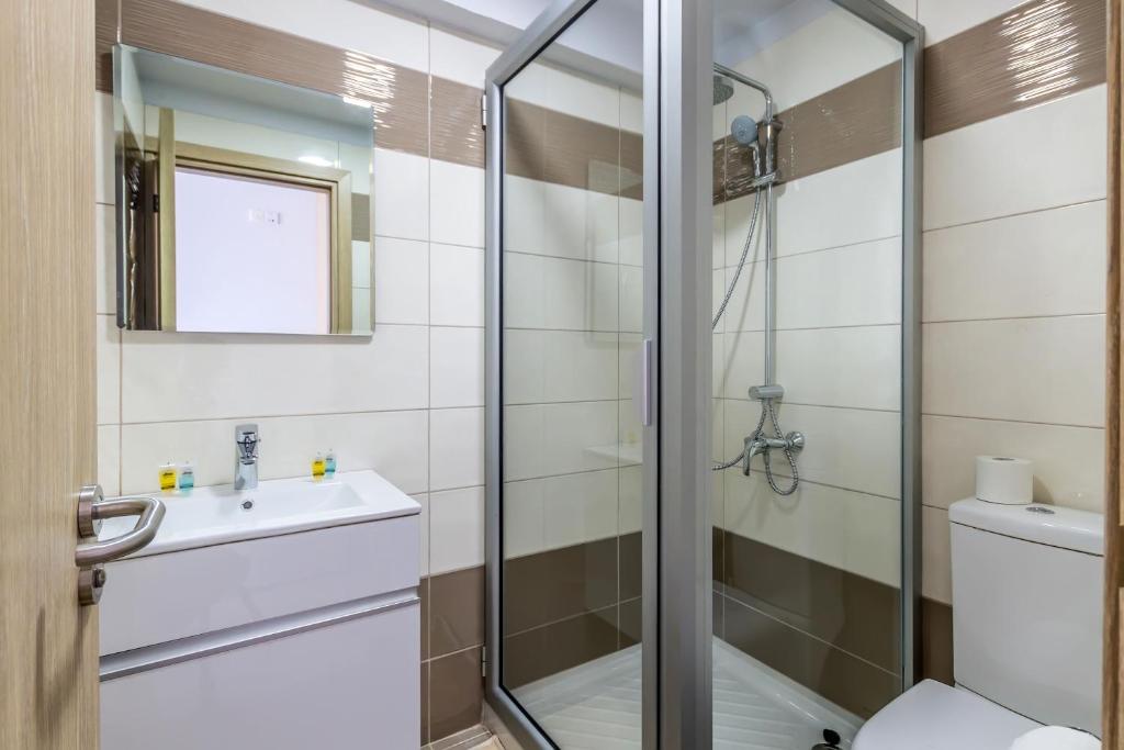 Standard Room Inland View 4