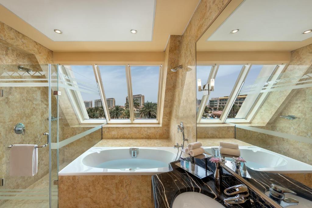 Gulf View Room 3