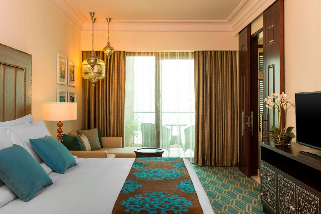 Deluxe Sea View Room 1