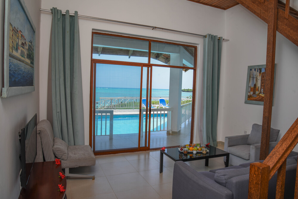 Duplex Pool View 1