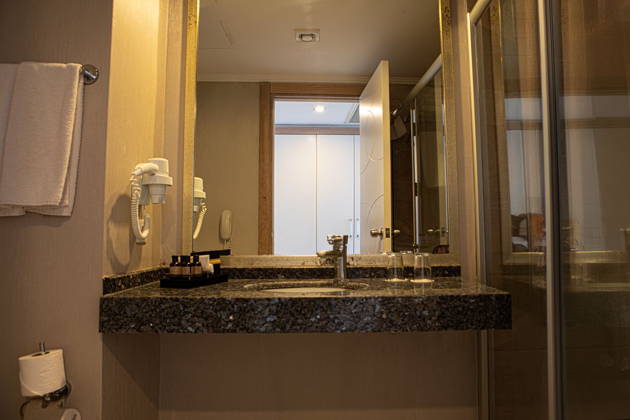 Superior Room Land View 3