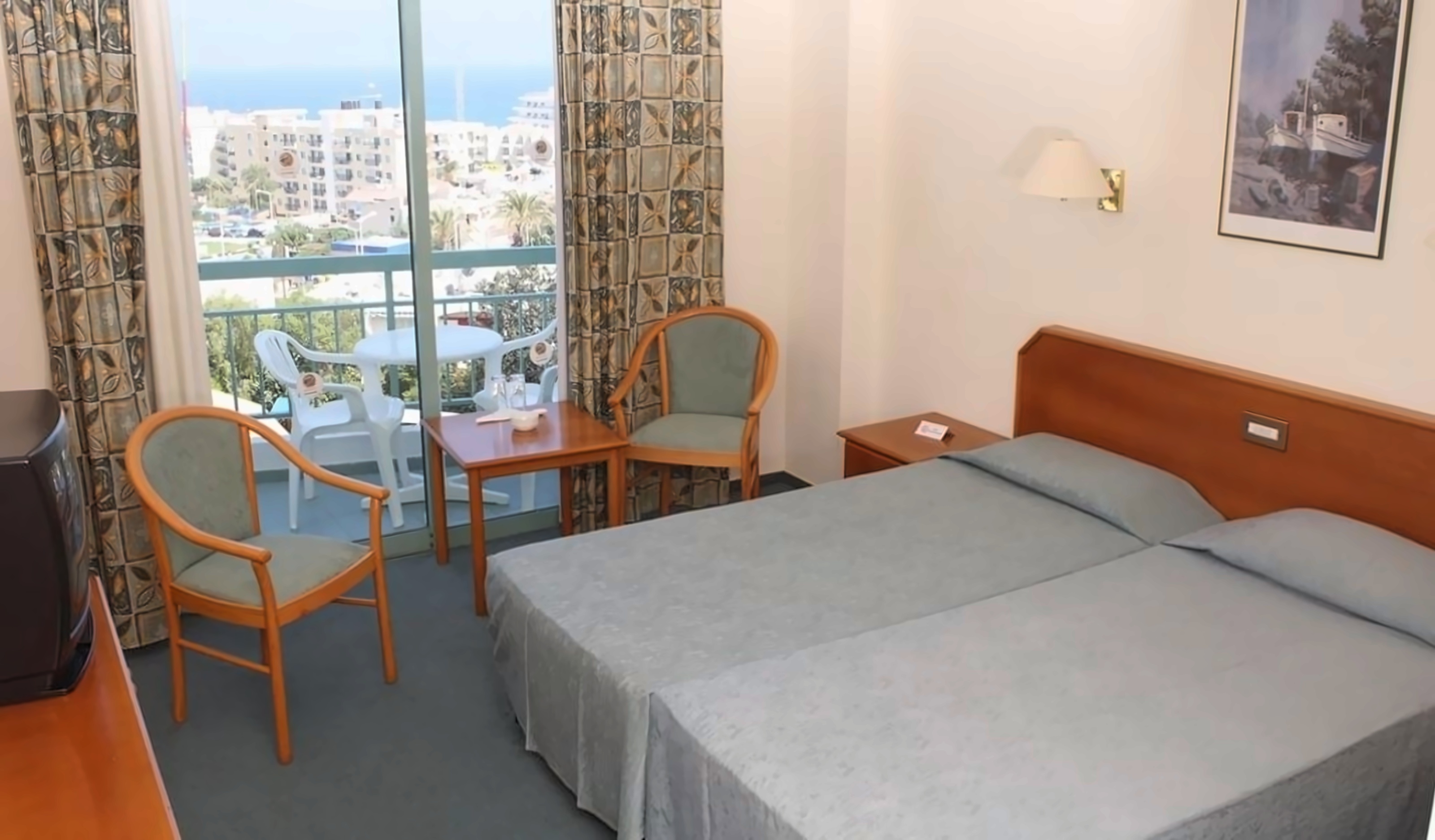 Twin Room Inland View 2