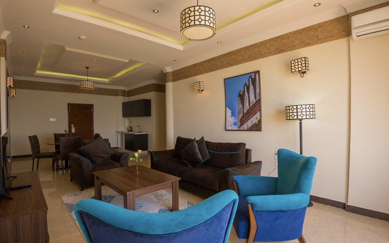 Senior Suite 2 Bedroom Ocean Front 2