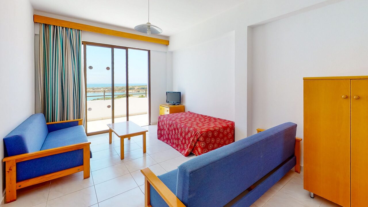 One Bedroom Apartment Limited View 2