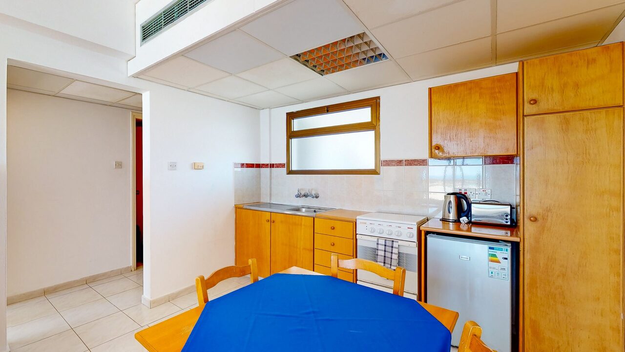 One Bedroom Apartment Limited Sea View 3