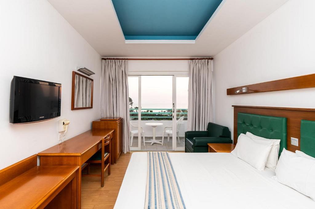 Twin Room Side Sea View 2