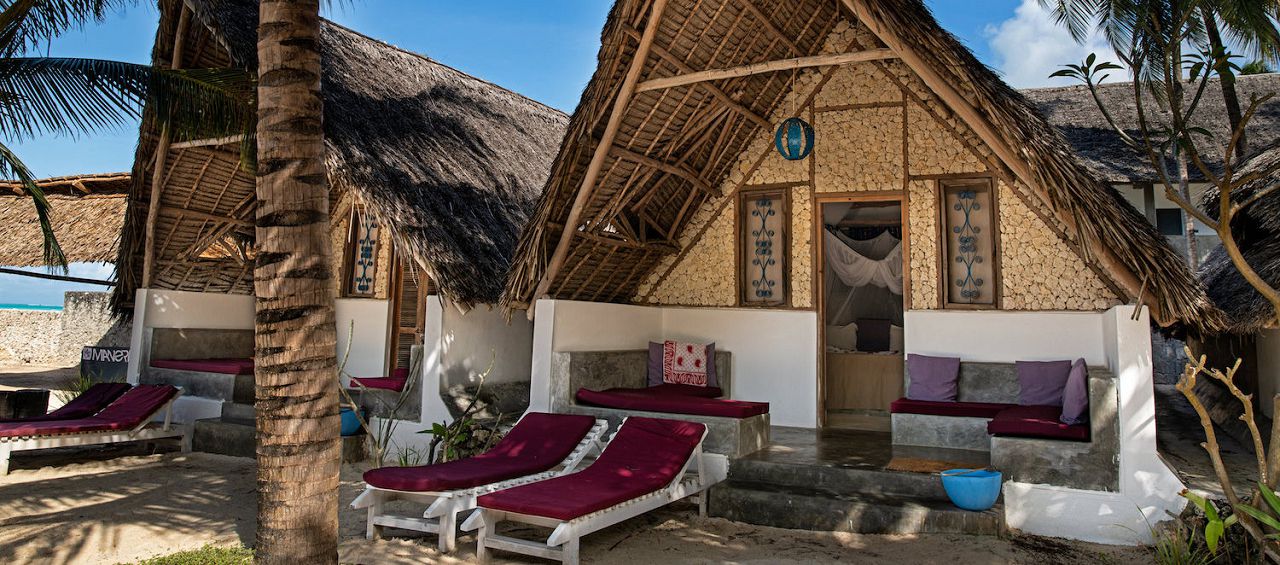 Pool Bungalow 1