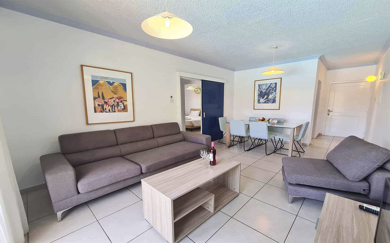 Two Bedroom Apartment Inland View 2