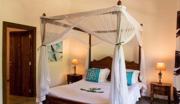 Coconut Room 2