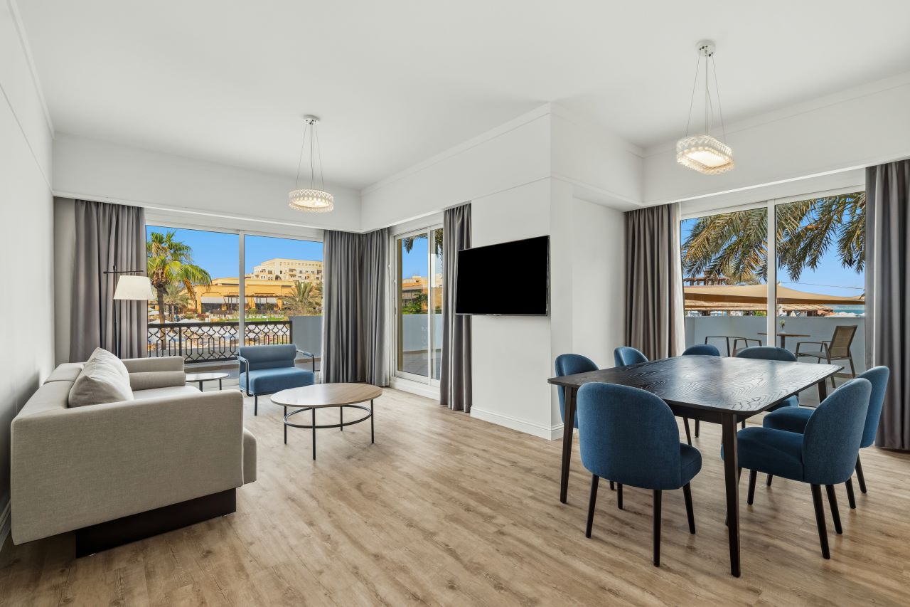 3 Bedroom Senior Suite 3