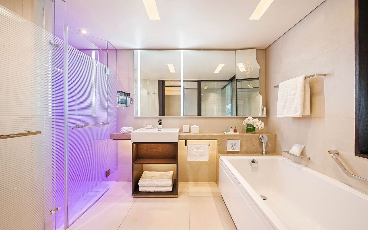 Beach Studio Upper Floor Sea View 2
