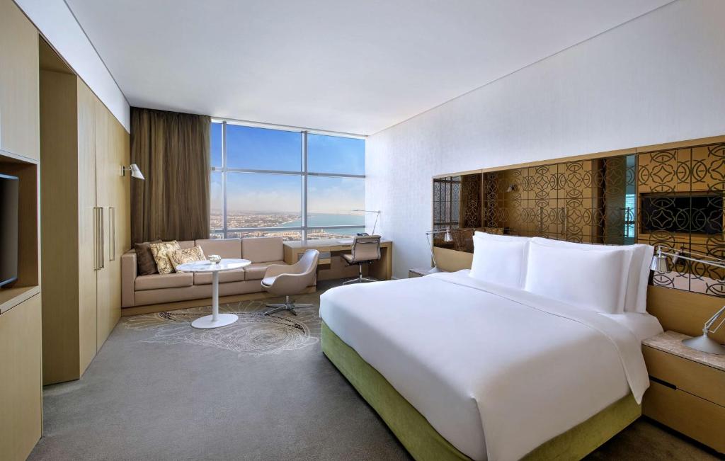 Premier Family Room Sea View 1