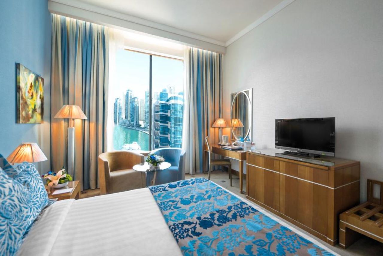 Deluxe Room Marina View 1