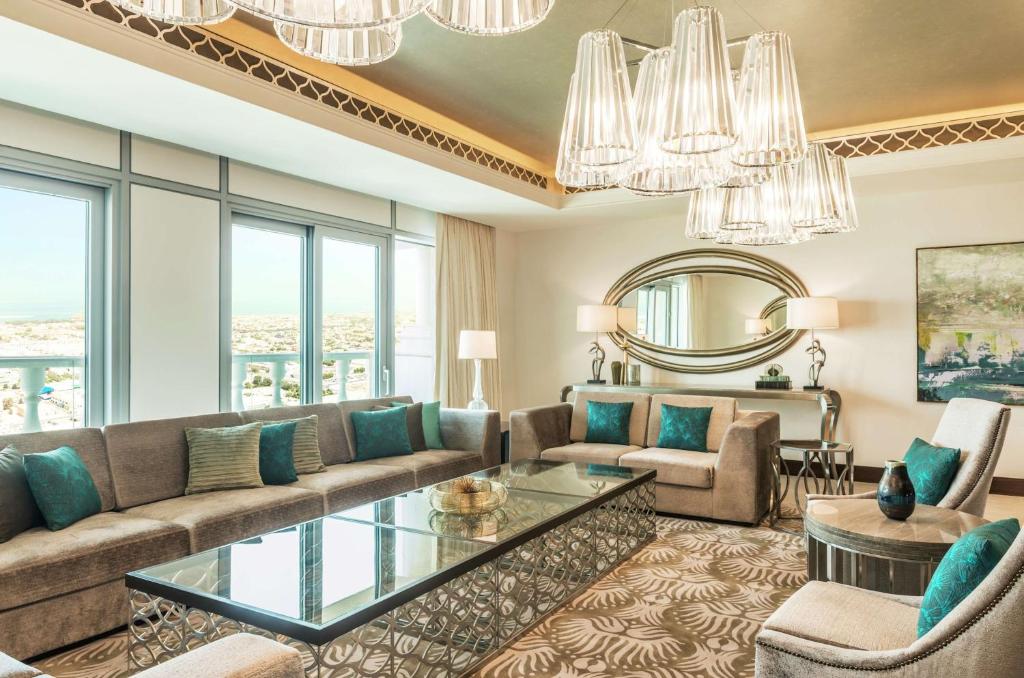 Grand Canal Suite 4