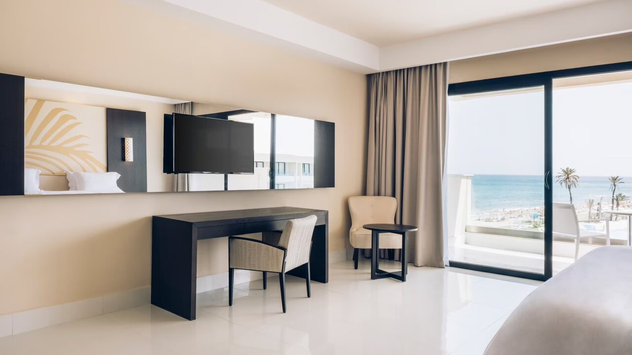 Star Prestige Suite Sea View 2