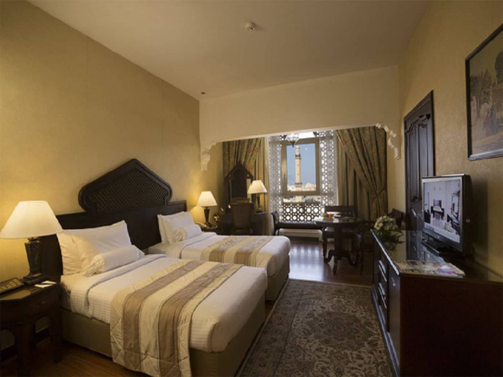 Deluxe Creek View Room 1