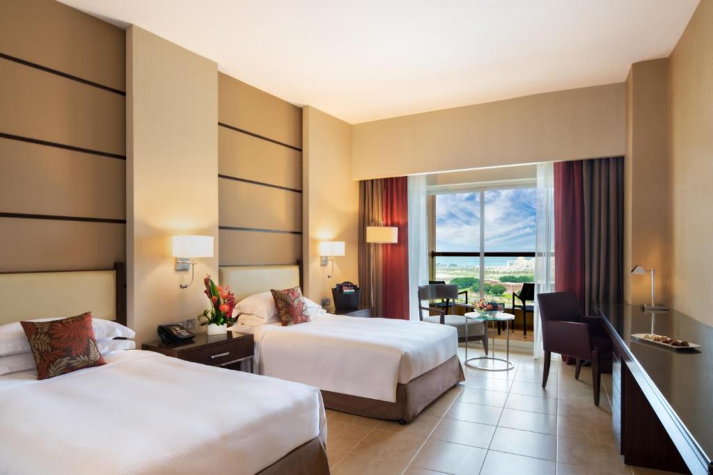 Guest Room With Balcony 3