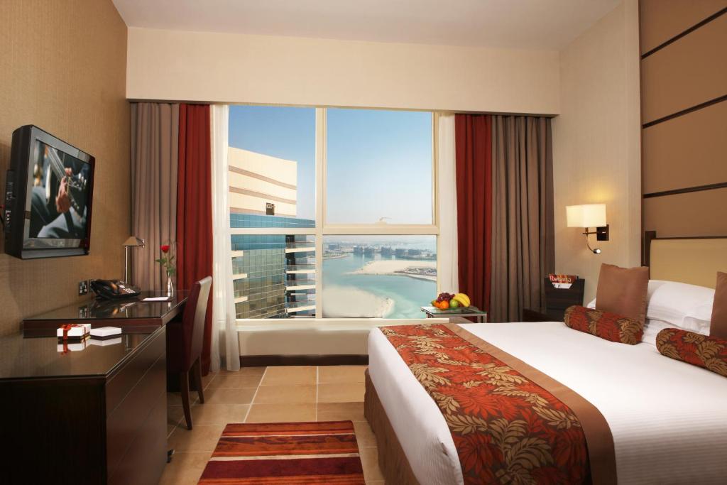 Sea View Room with Kitchenette and Balcony 1