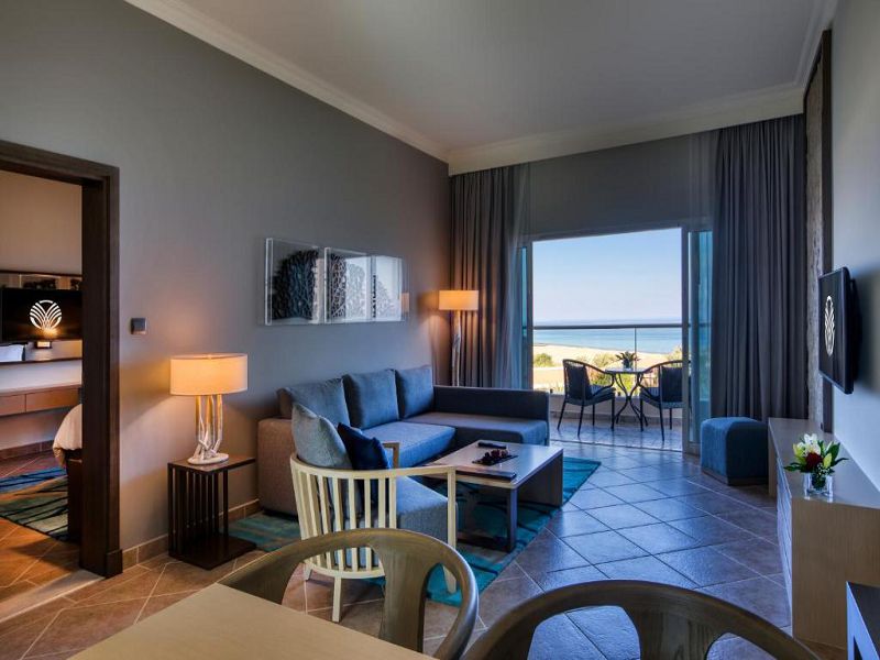 1 Bedroom Suite Ocean View with Balcony 1