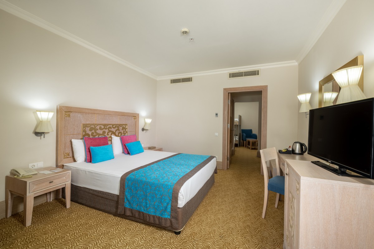 Family Room Land View With Bunkbed 2