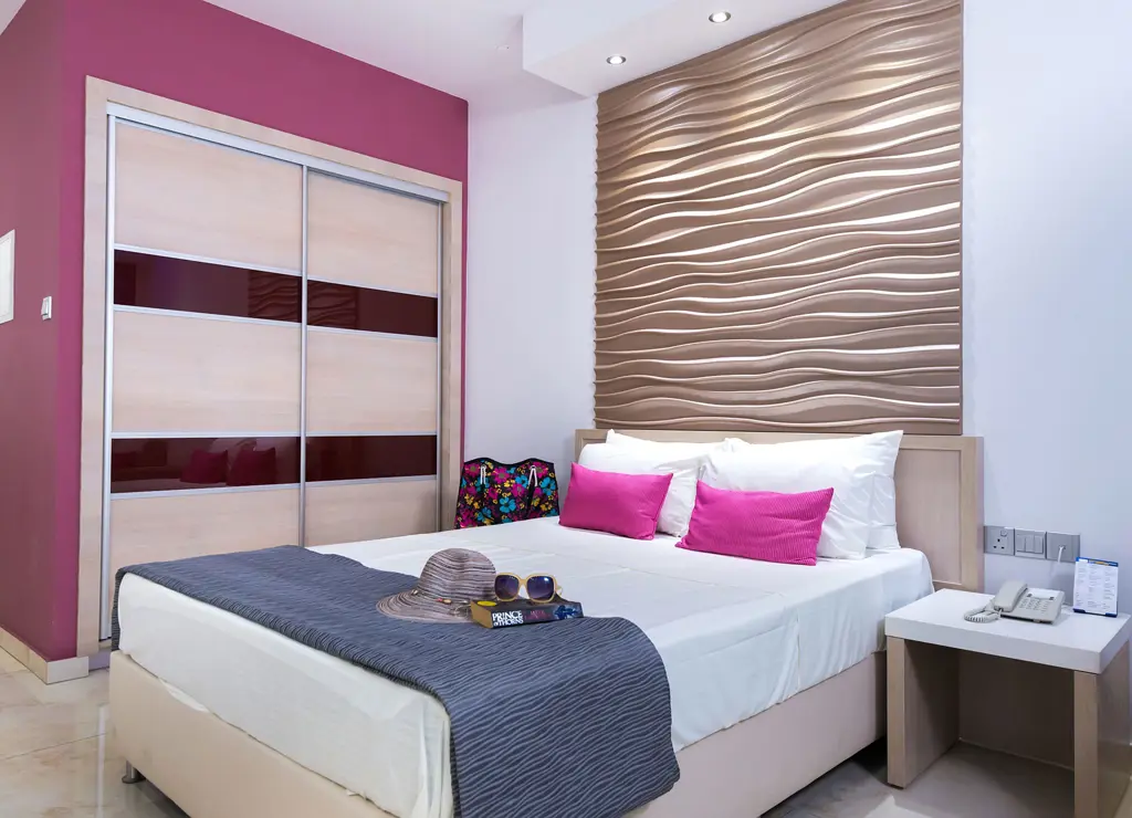 Luxury Room - Long Balcony 3