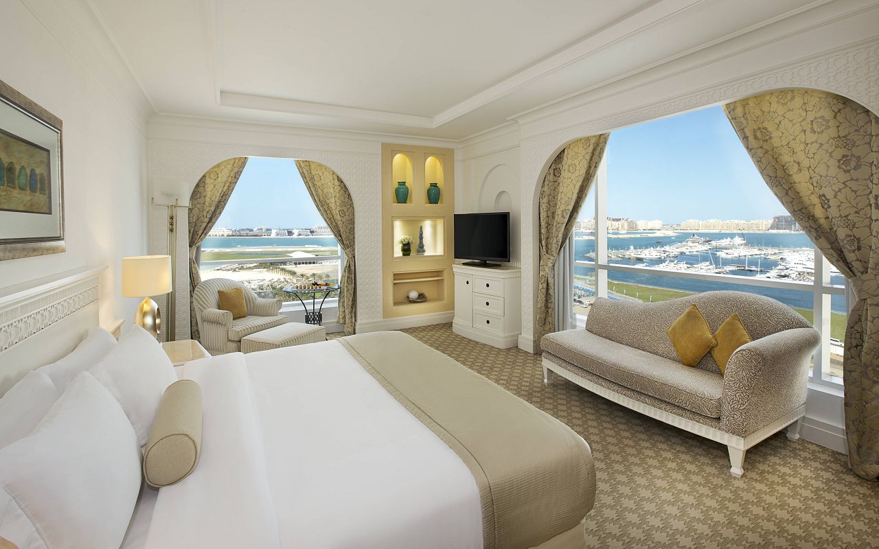 Club Oceanfront 1