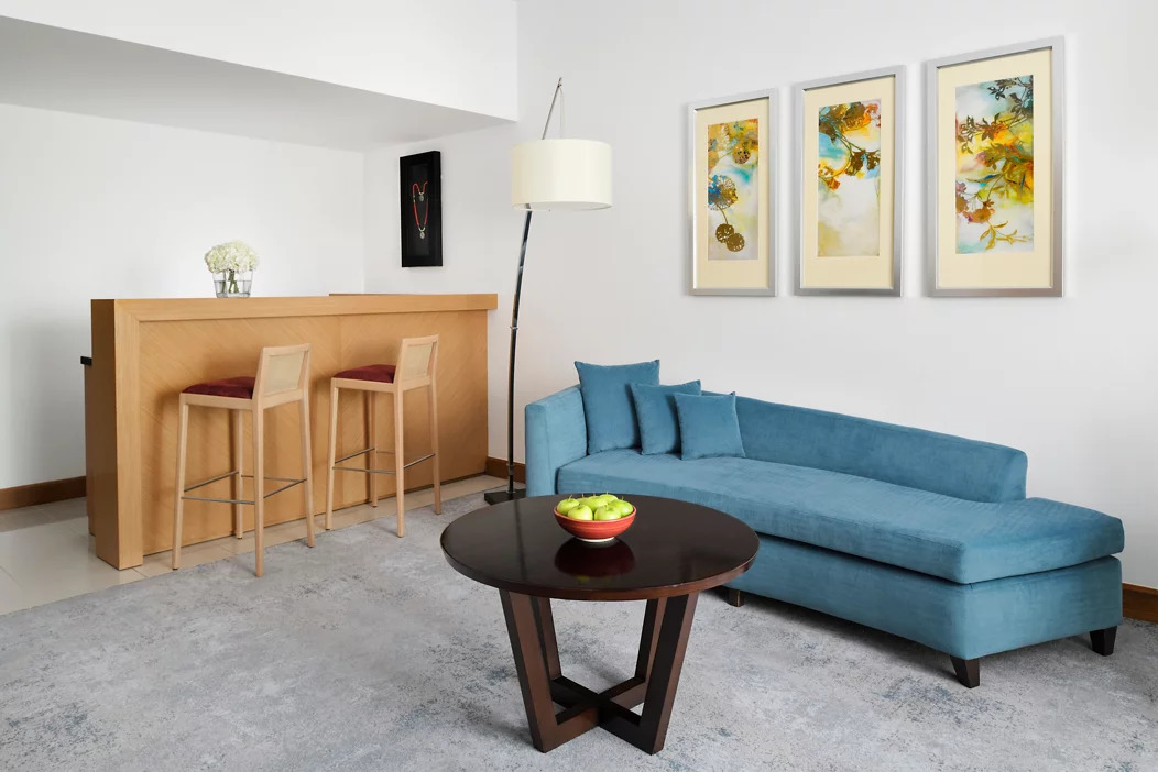 Executive Suite Partial Sea View with Balcony 4