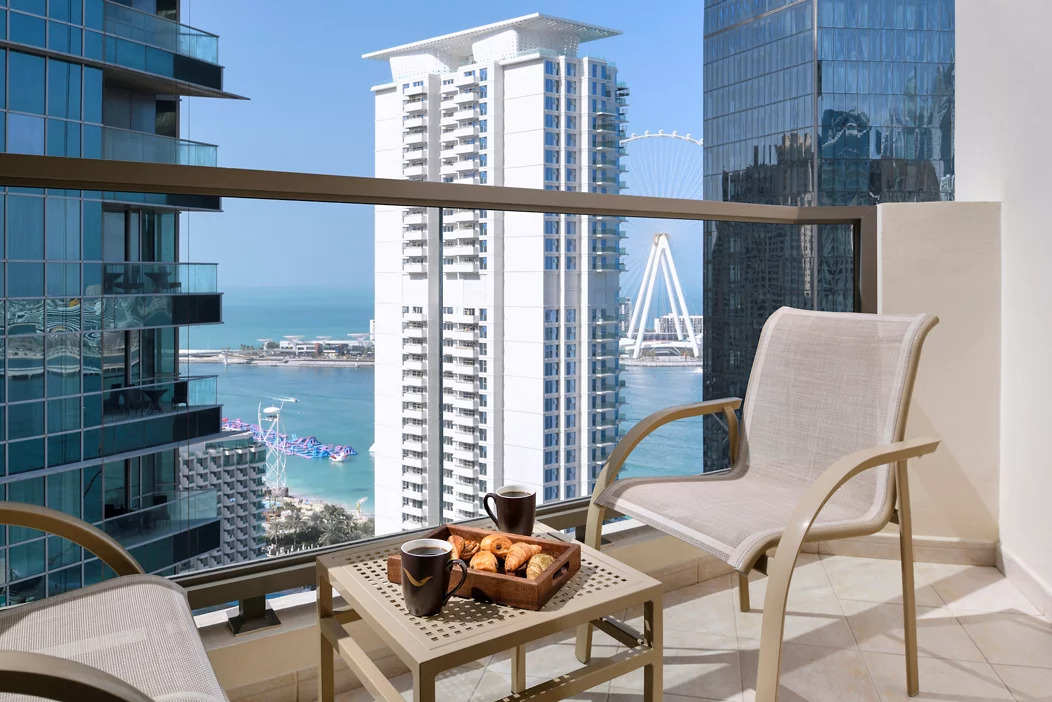 Executive Partial Sea View with Balcony 2