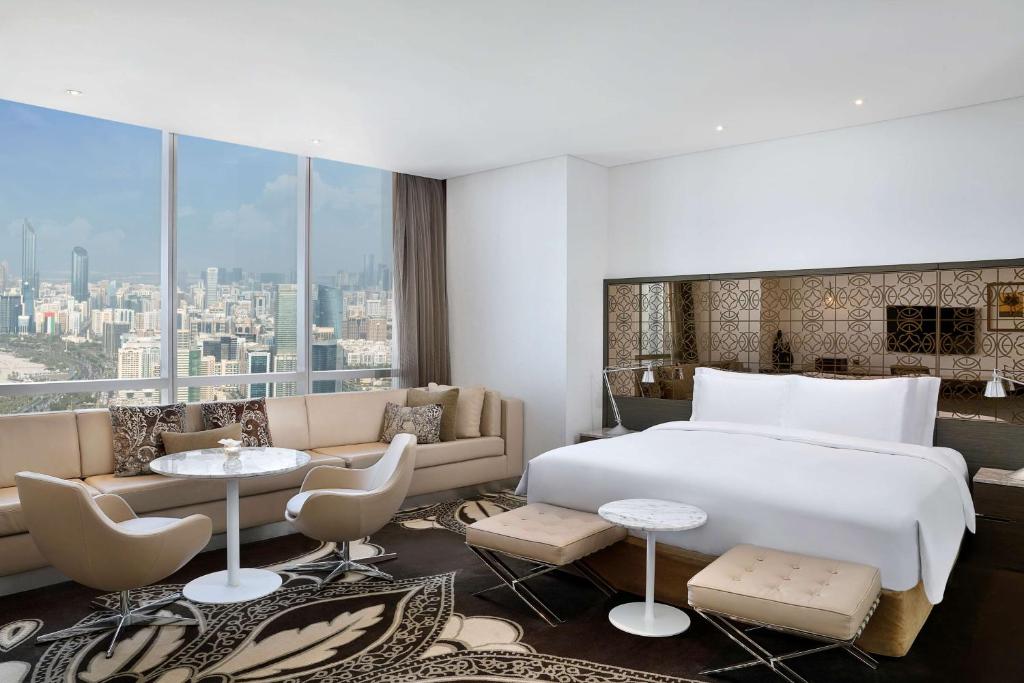 Junior Suite - Level 45 1