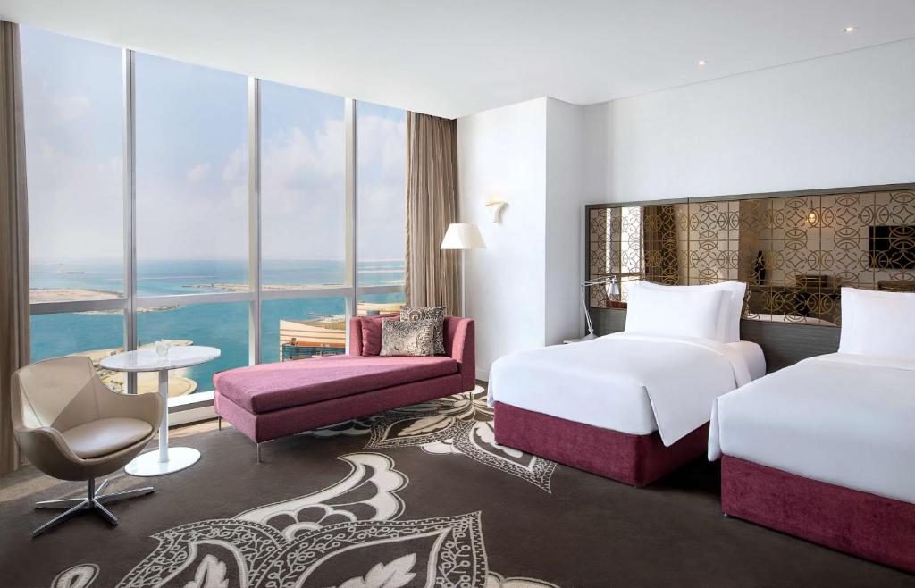 Twin Grand Premier RM-View 2