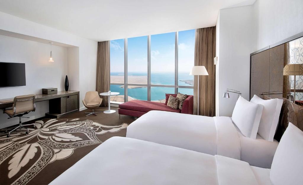 Twin Grand Premier RM-View 1
