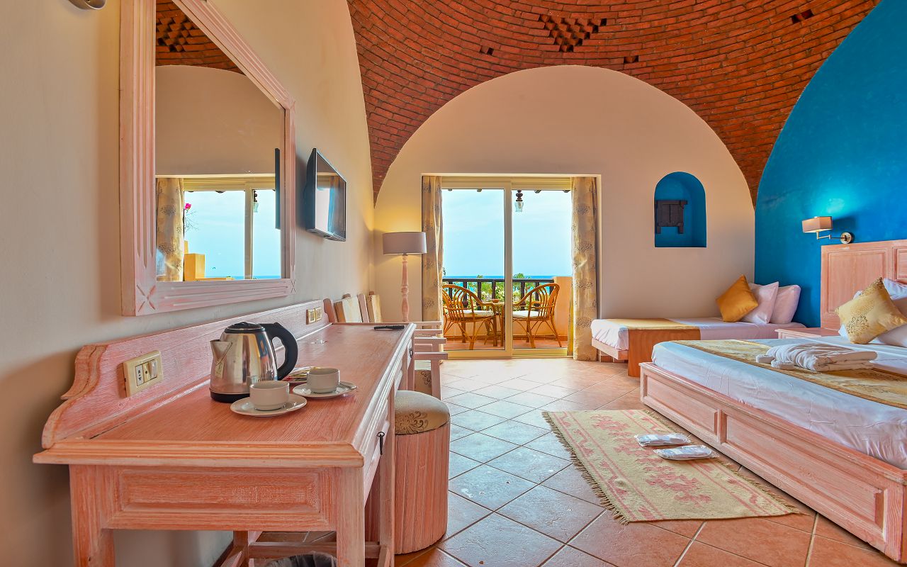Front View Room 4