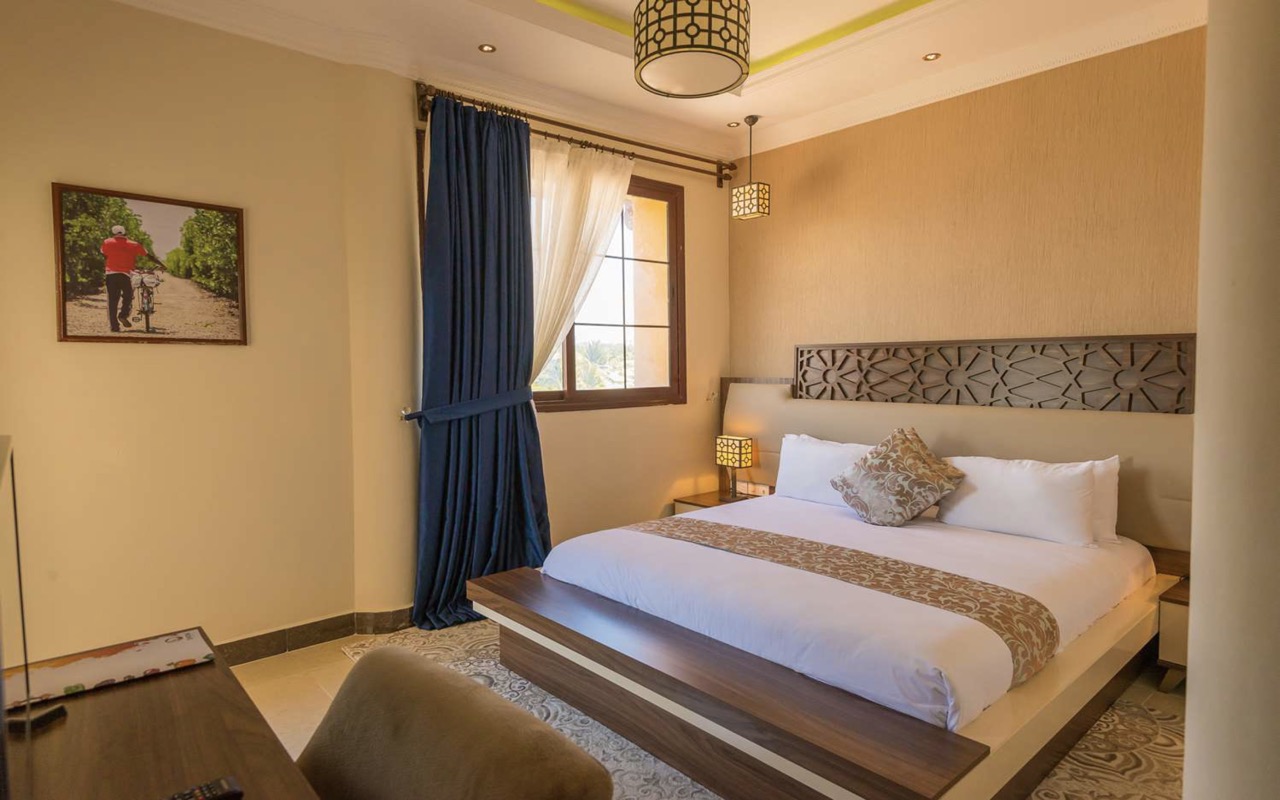 Senior Suite City View 4