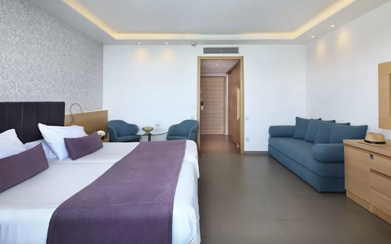 Deluxe Inland View Room 1