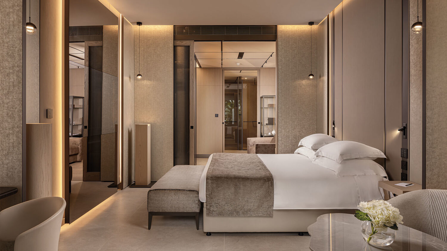 Junior Suite with Private Pool / Garden 2
