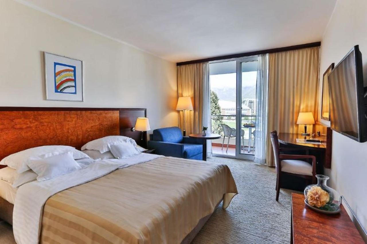Double Room Park View 1