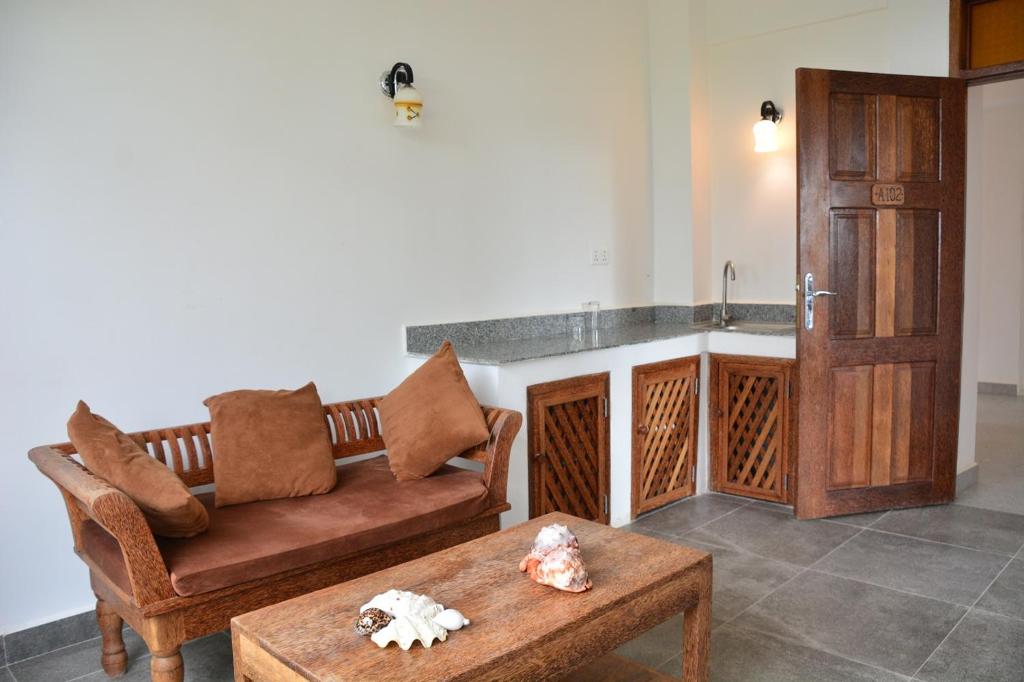 Executive Suite 1
