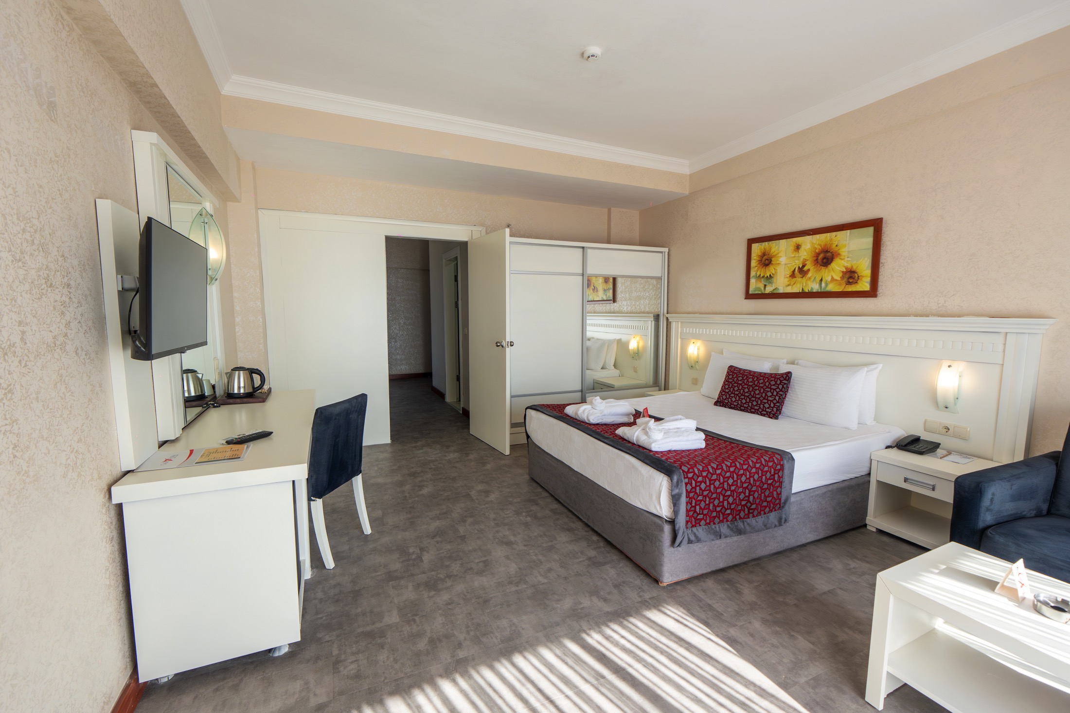Junior Suite 1