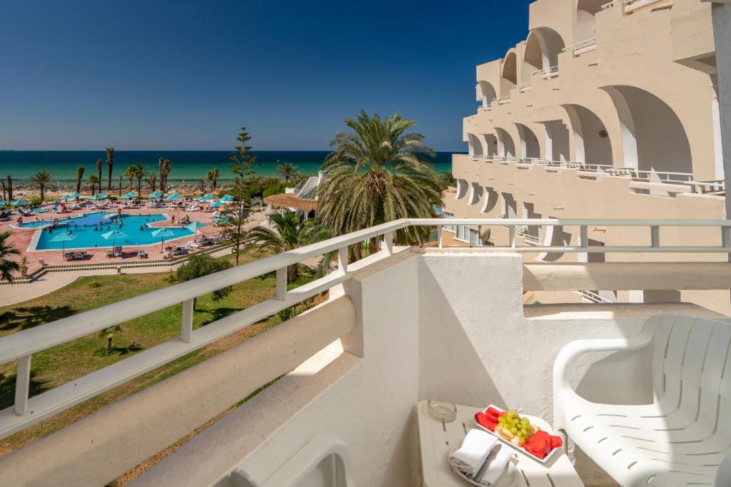 Standard Room Sea View 2