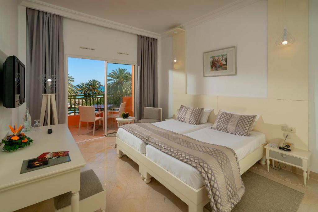 Standard Room Sea View 4