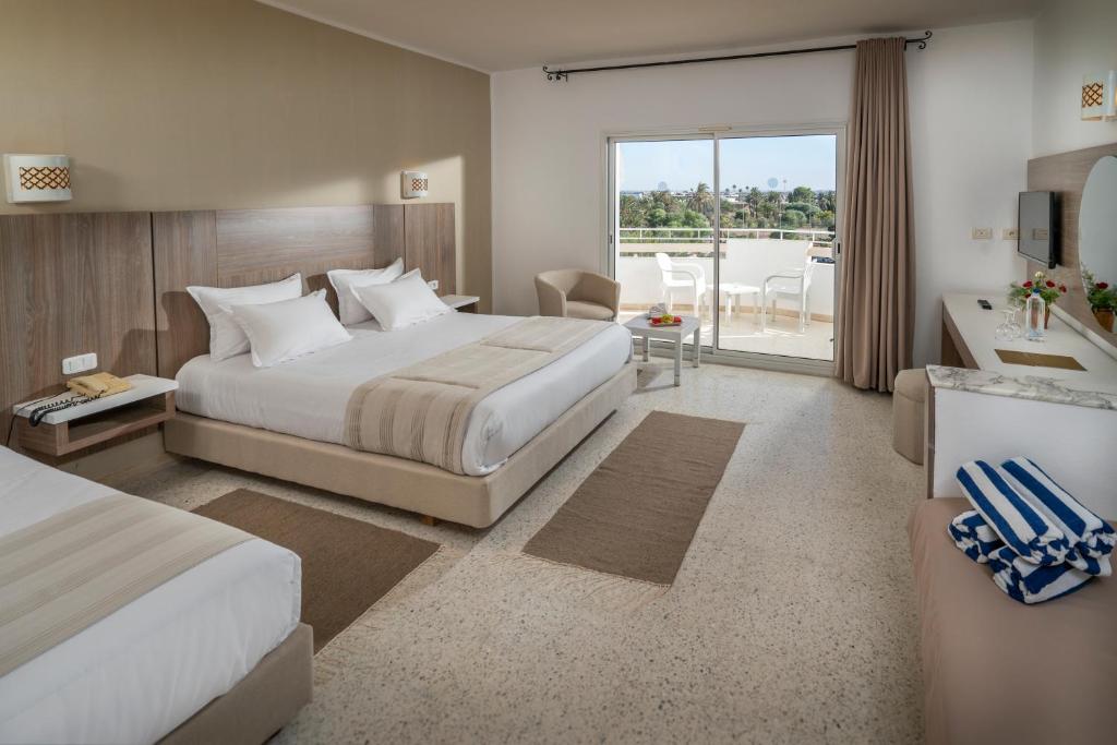 Quadruple Room 1