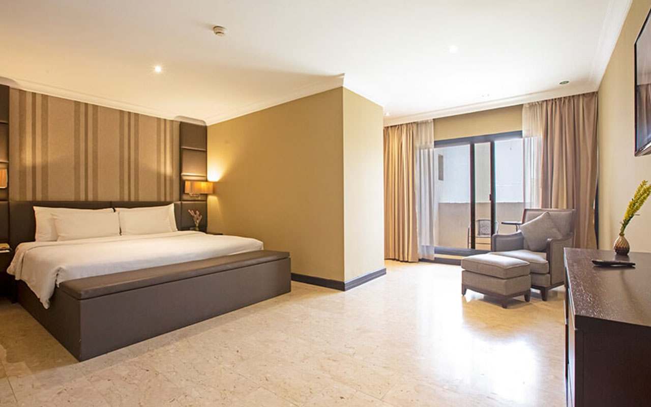 Executive Suite 3