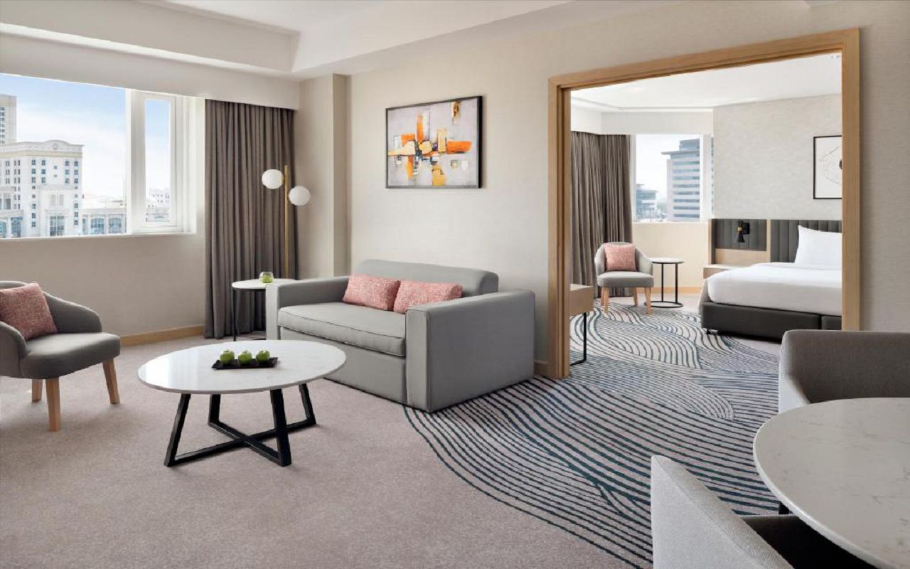 Executive Room 4