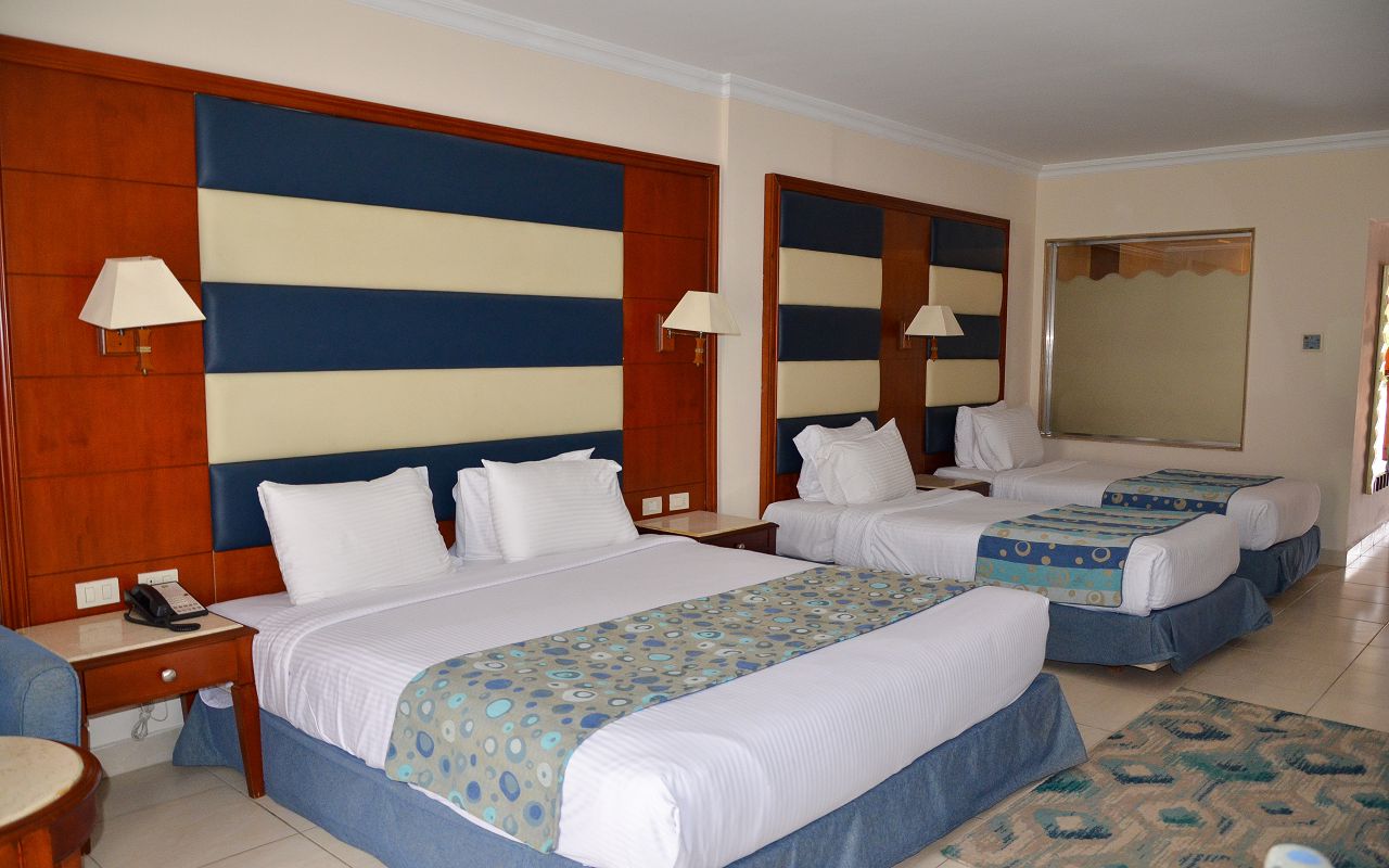 Family Pool & Garden View Room 3