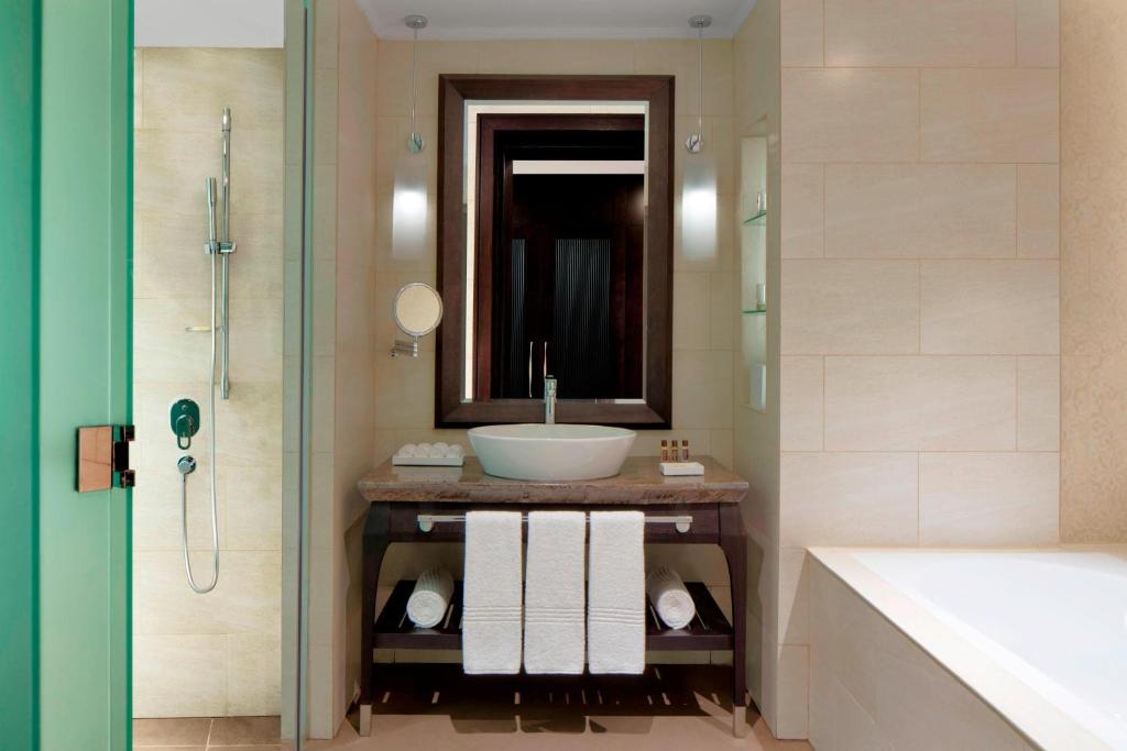 Superior Deluxe Balcony 2
