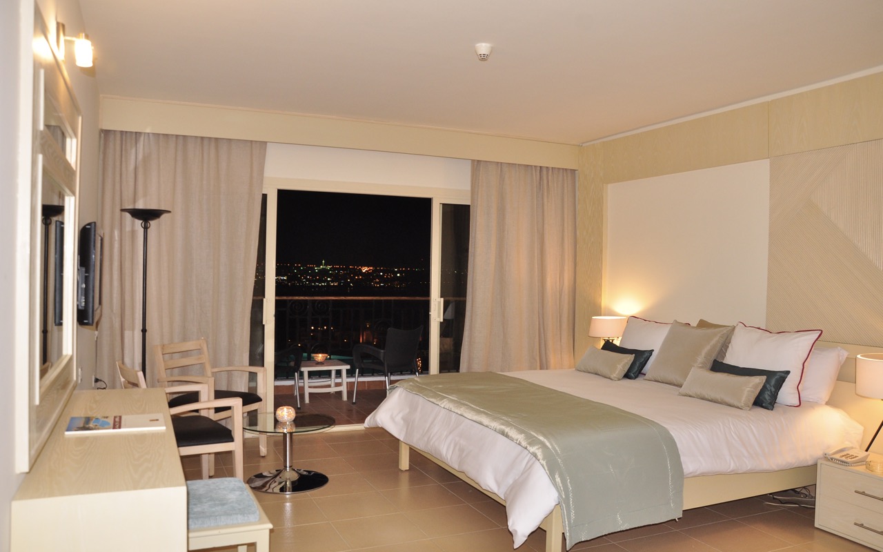 Standard Garden View Room 3