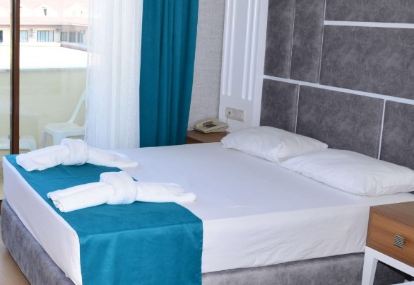 Economy Room 1
