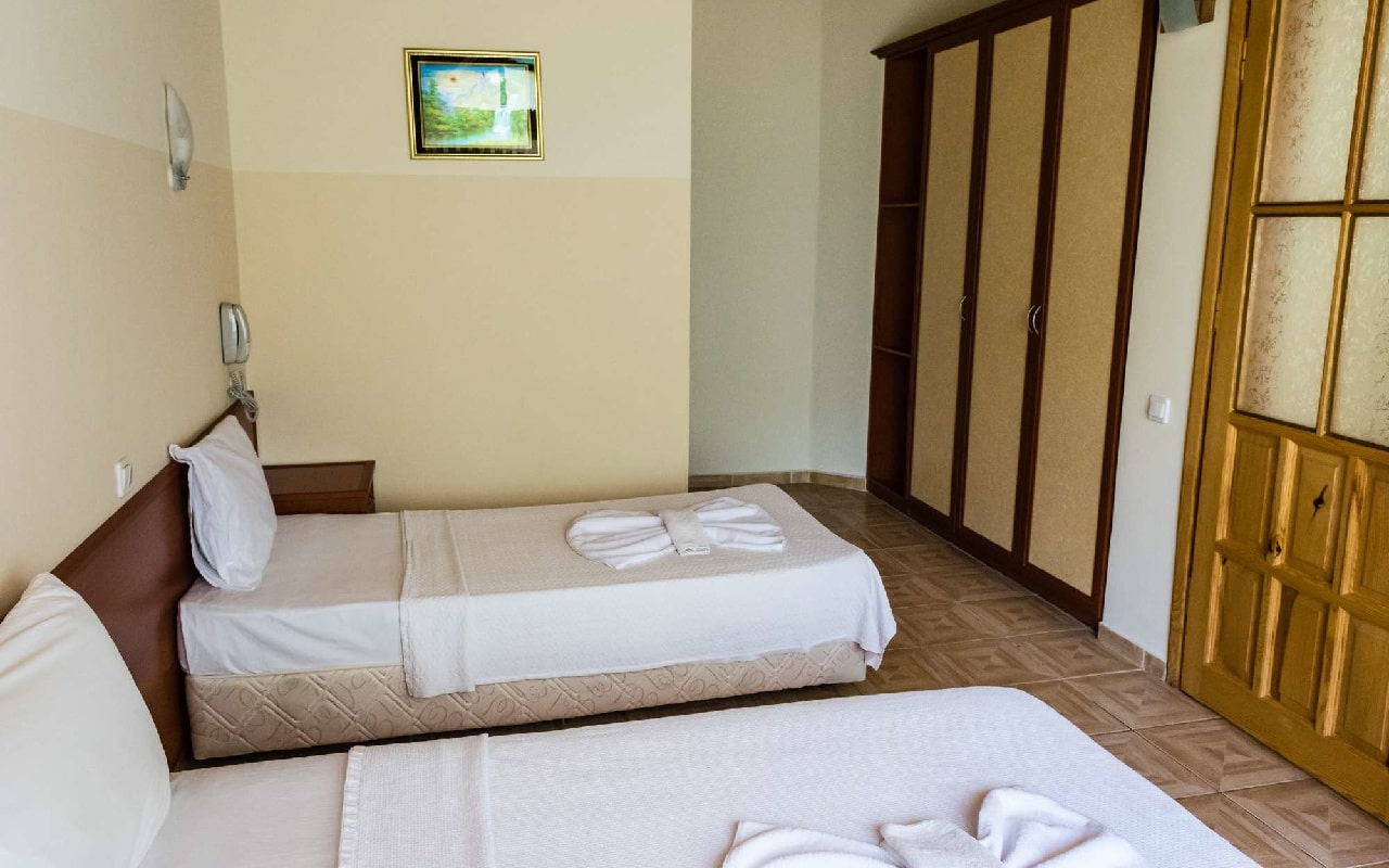 Standard Room Land View 1